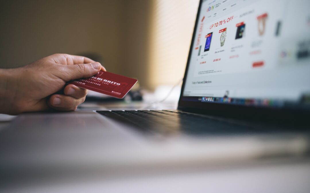 4 Reasons To Use a Credit Card Wisely